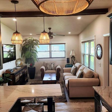 Bali Bungalow - Downtown Cocoa Beach Buitenkant foto